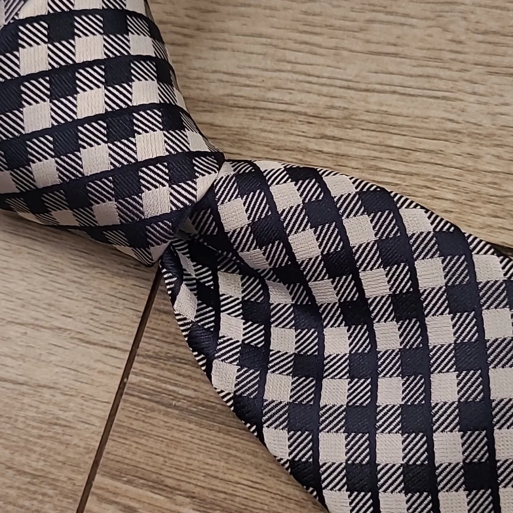 BANANA REPUBLIC‎ Navy Black White Plaid Mens Skinny Tie NEW